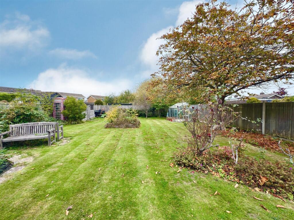 back garden area.jpg