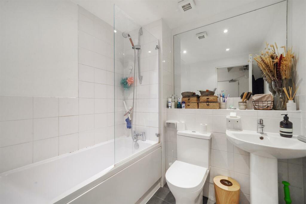 Flat 9, 44 Orchard Place - ec4G003hgJl1kdxfE0gm.jp