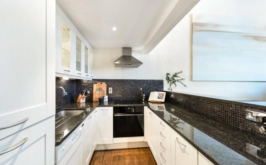 103 marconi 3 01.08.png