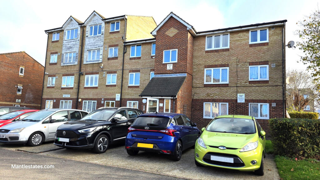 Wigston Close, Edmonton, London N18