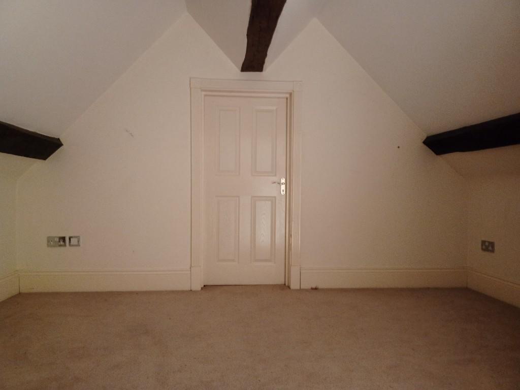 Upper landing/study