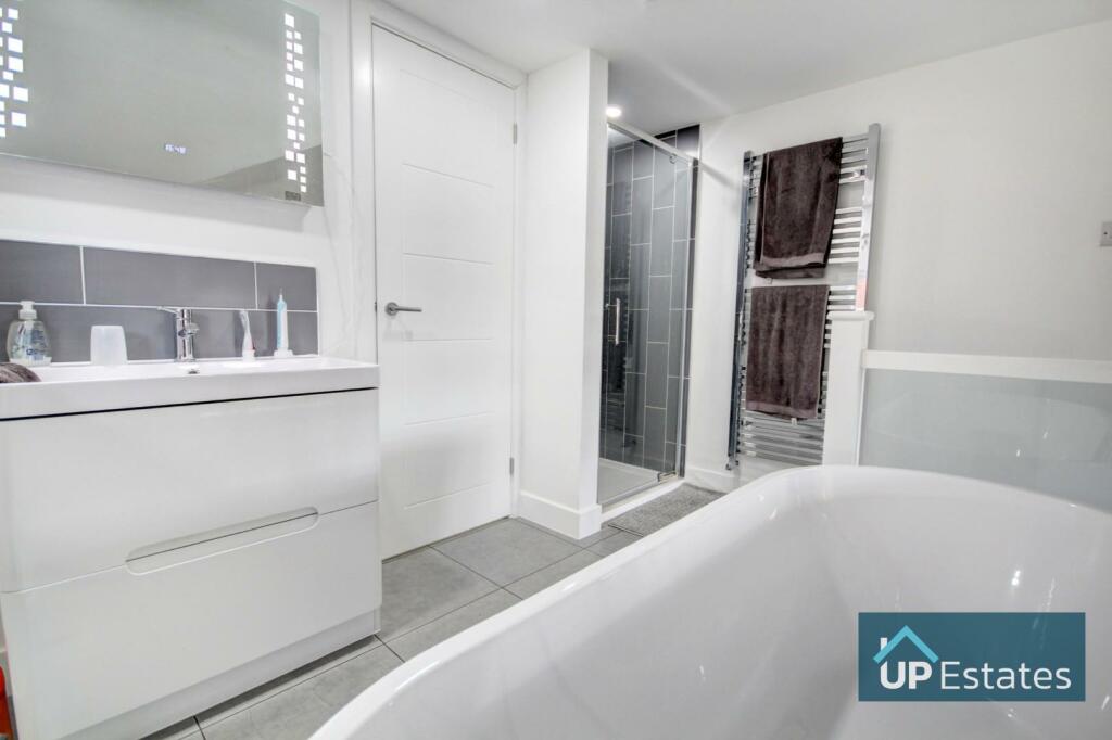 Bath &amp; Shower Area
