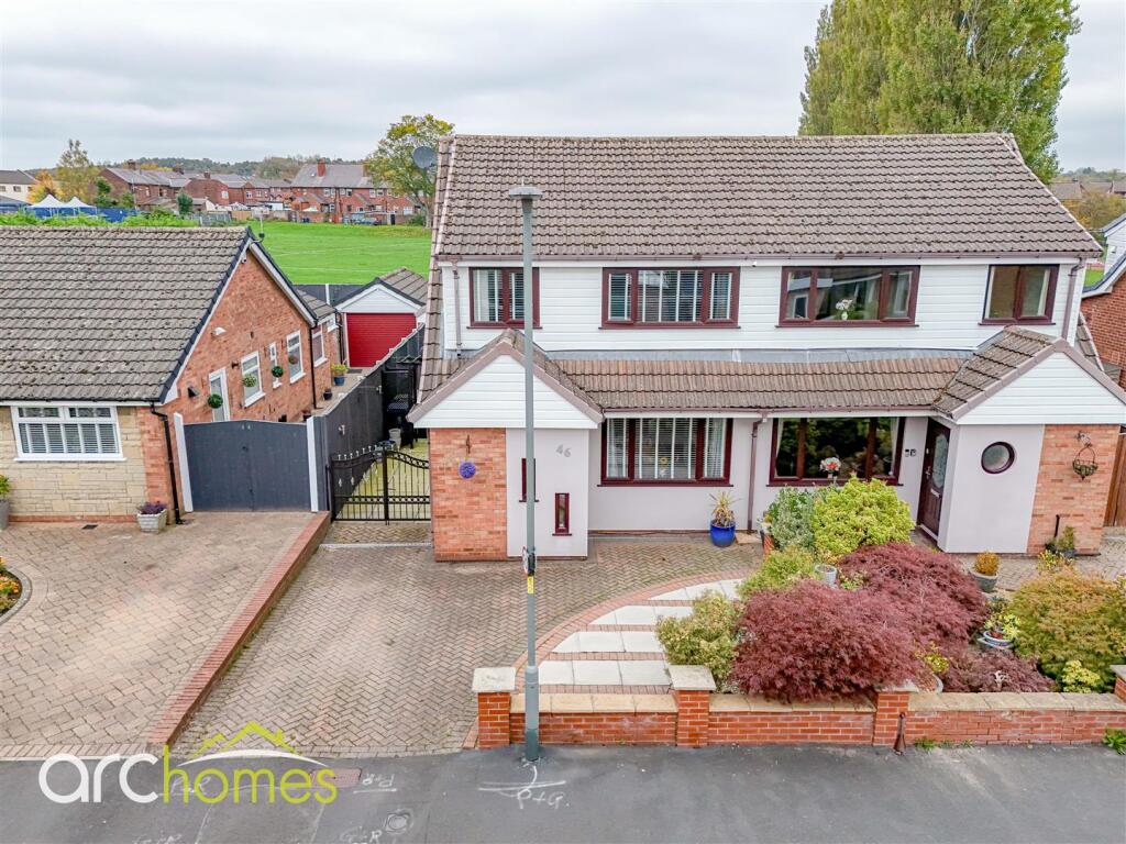 dji_fly_20251013_140118_0885_1760364545869_photo.j