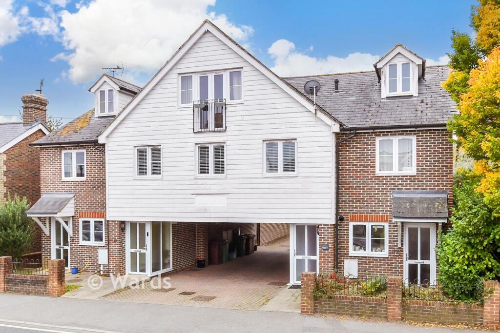 Commercial Road, Paddock Wood, Tonbridge, Kent