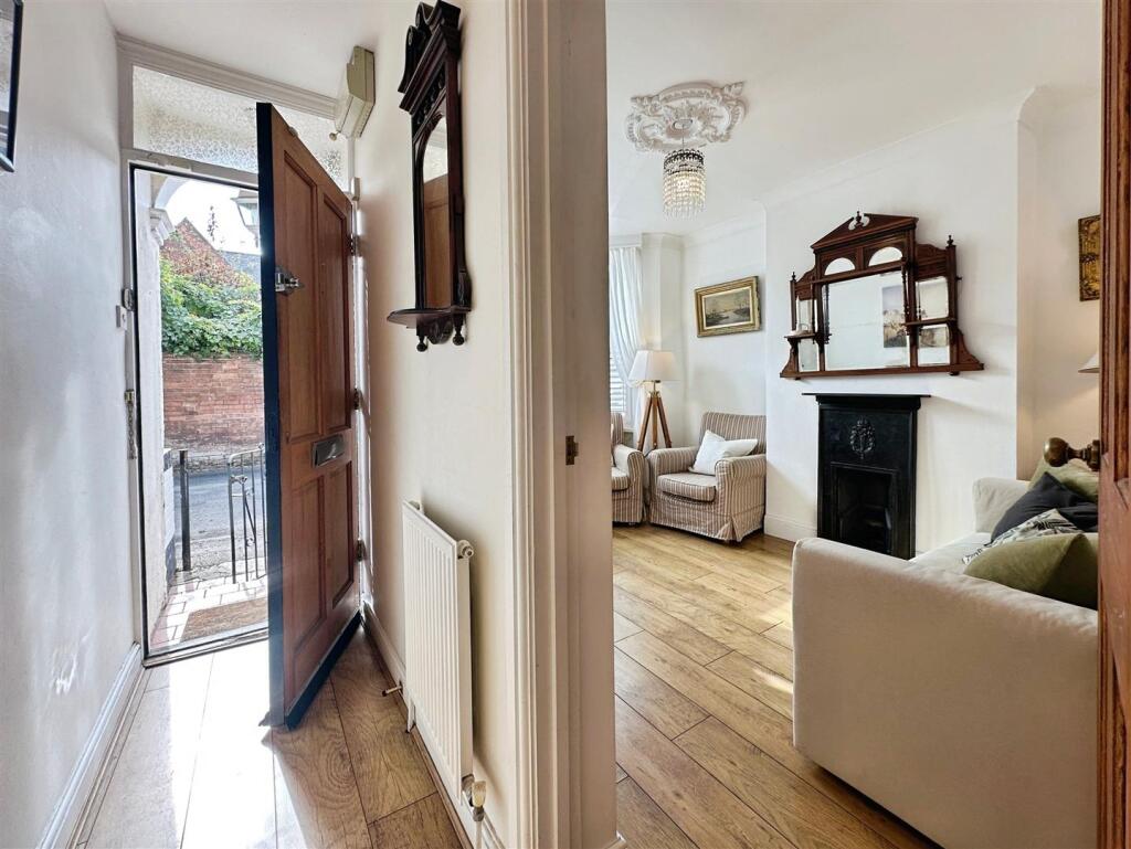 9cc75dd6--480A-84C2-307EC428C2F8-29896-00000A433A6