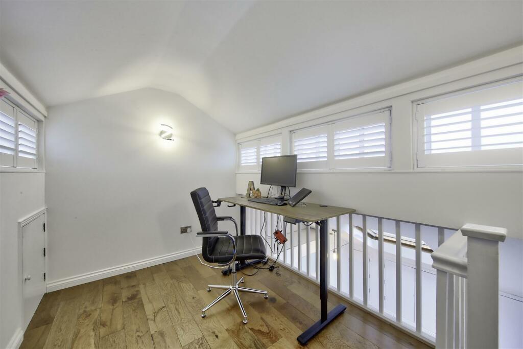 Mezzanine 1.jpeg