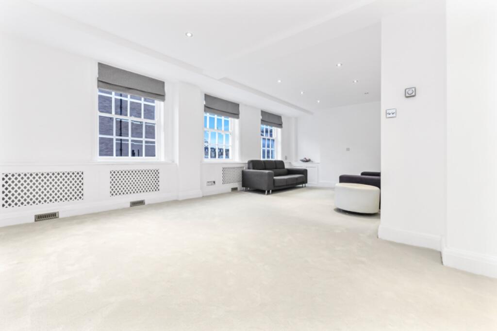 Brompton Road, London, SW3