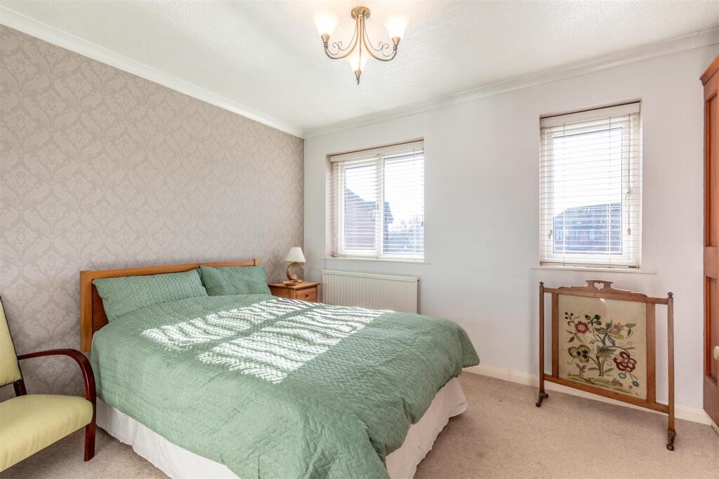 Brean Down Ave, Henleaze Bed 2.jpg