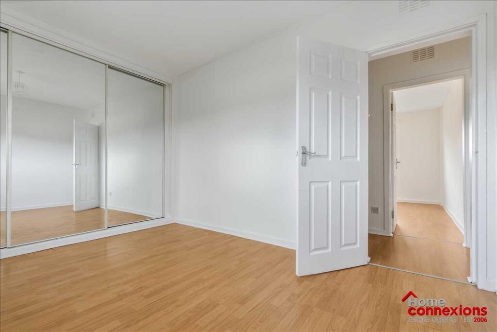 Bedroom One (2)