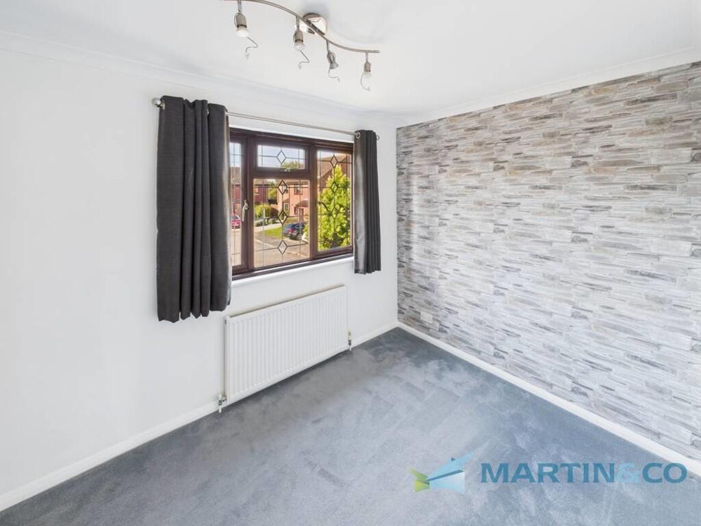 CAM02145G0-PR0077...