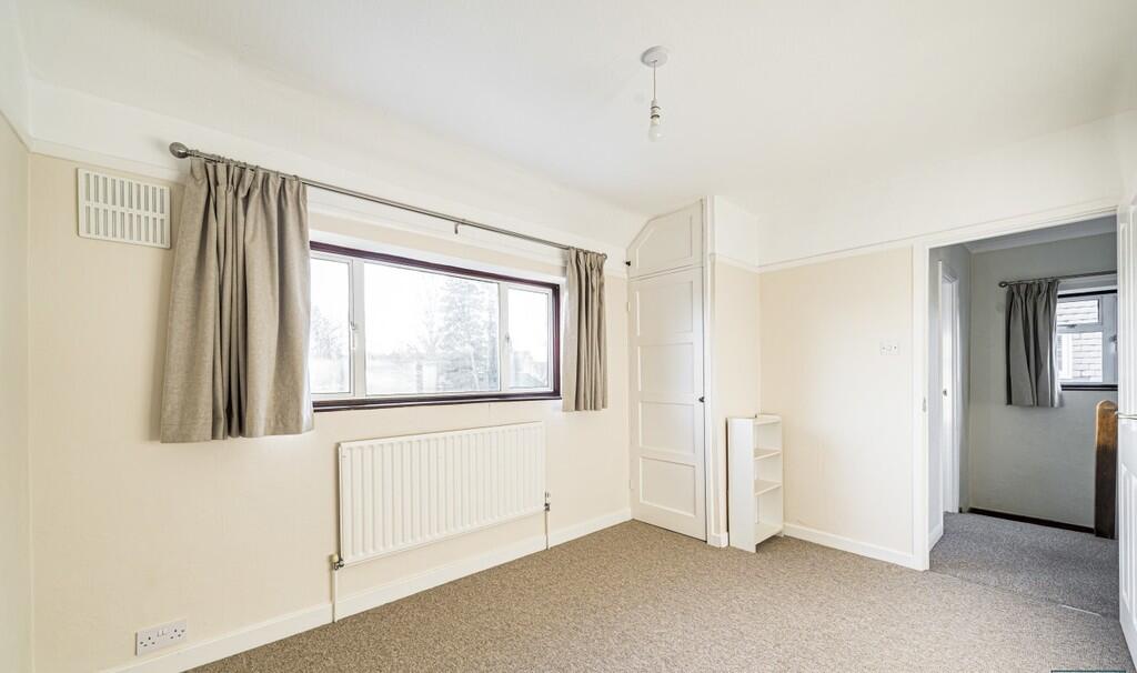 b49b52cf-2f01-41c...