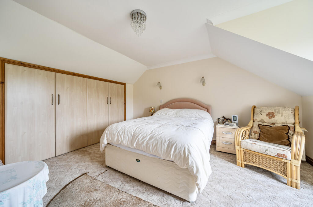 1327840-17-6877e9...