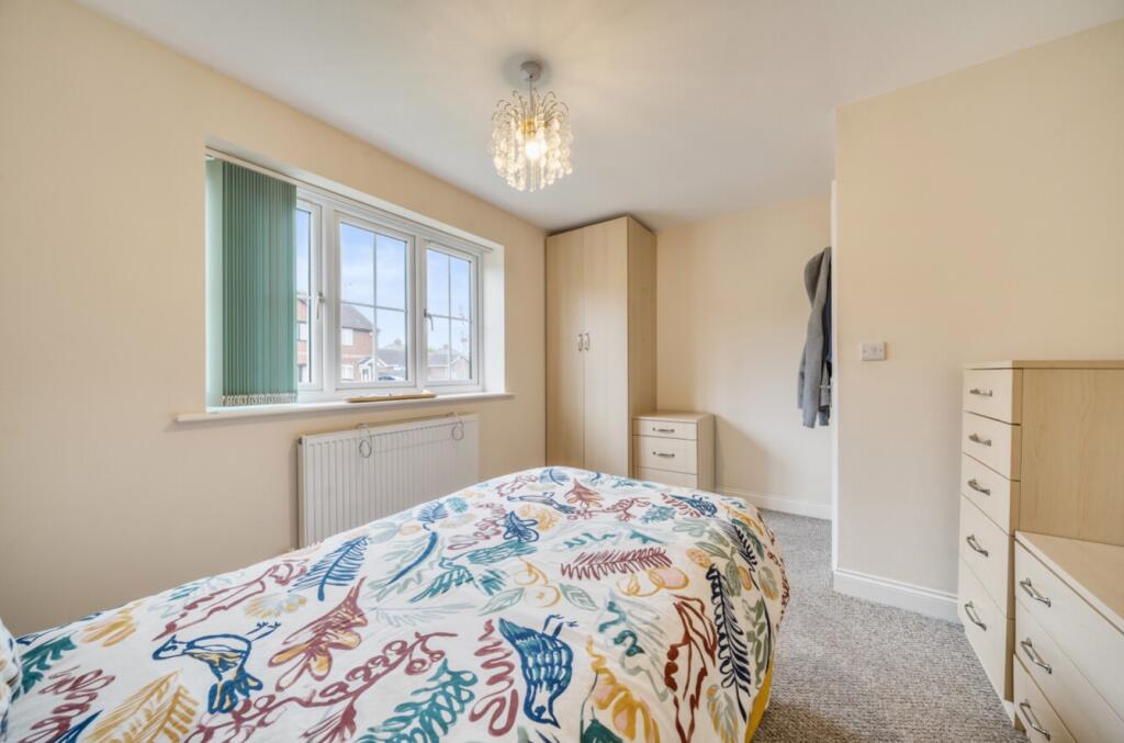 1342568-9-68a85e0893822