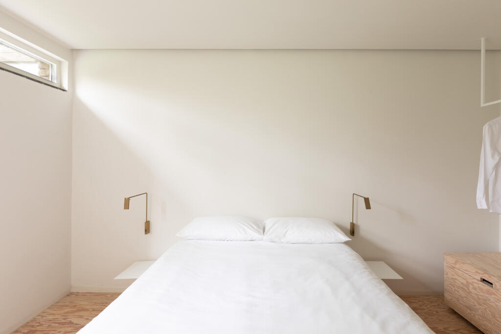 321288 - 7-LANGHAM-HOUSE-CLOSE-42.jpg