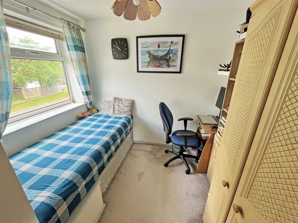 Bedroom 3.jpg