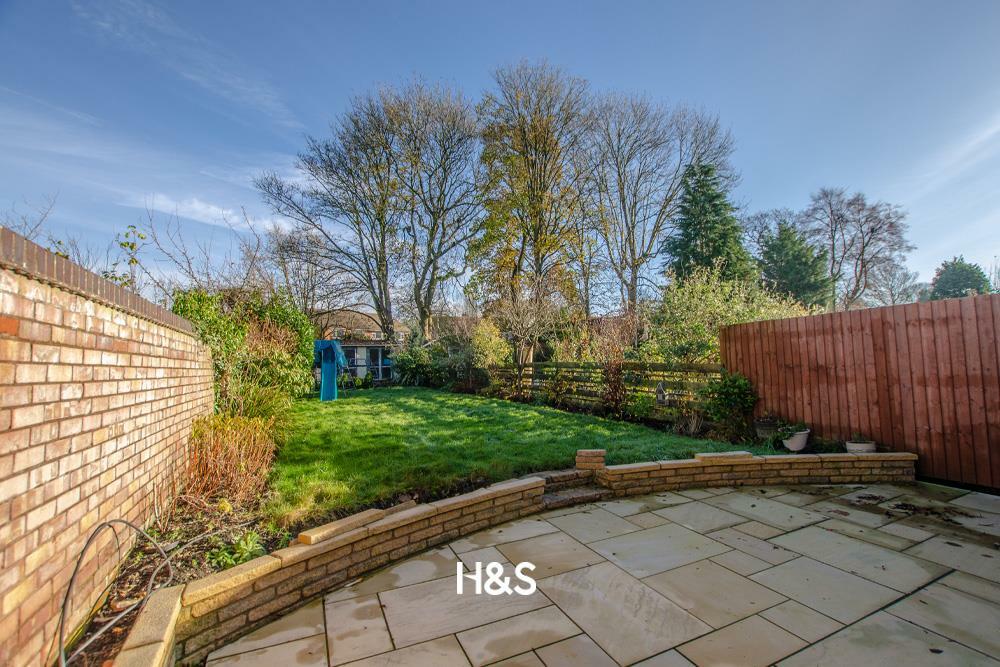 69 lodge road rear garden.jpg