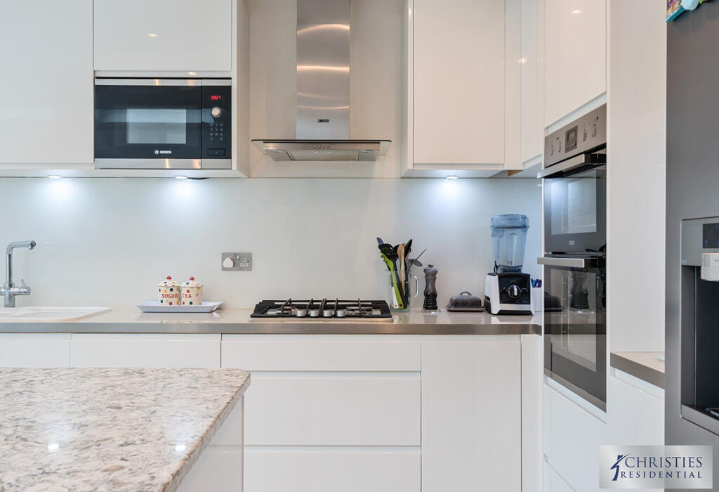 Luxury Kitchen/Reception Room