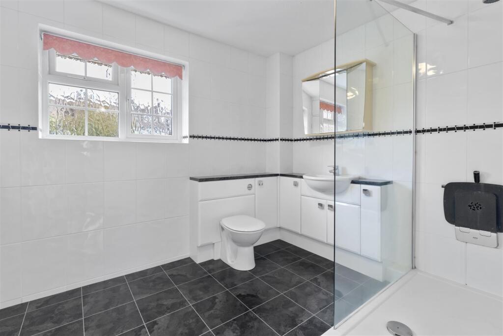 shower room.jpg