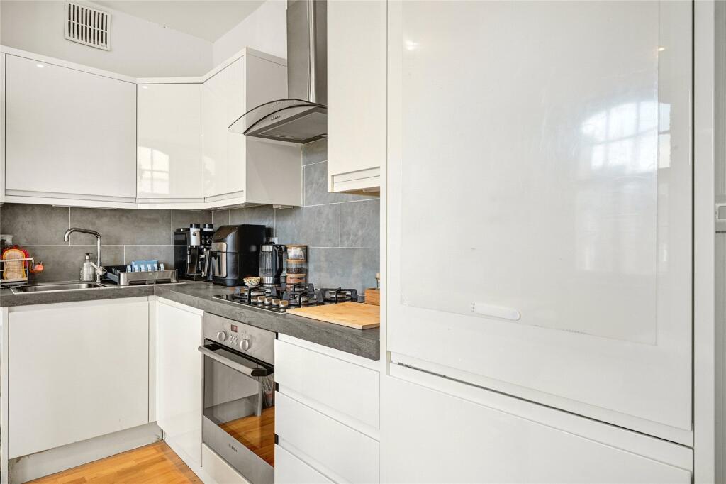 Kitchen/Reception