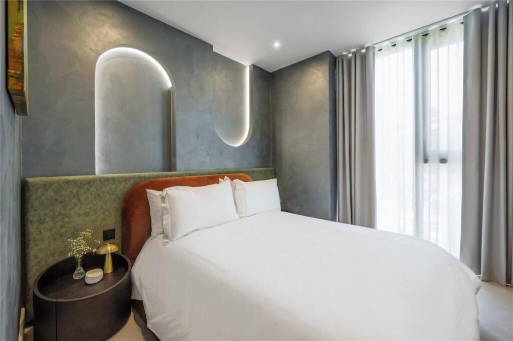 Principal Bedroom