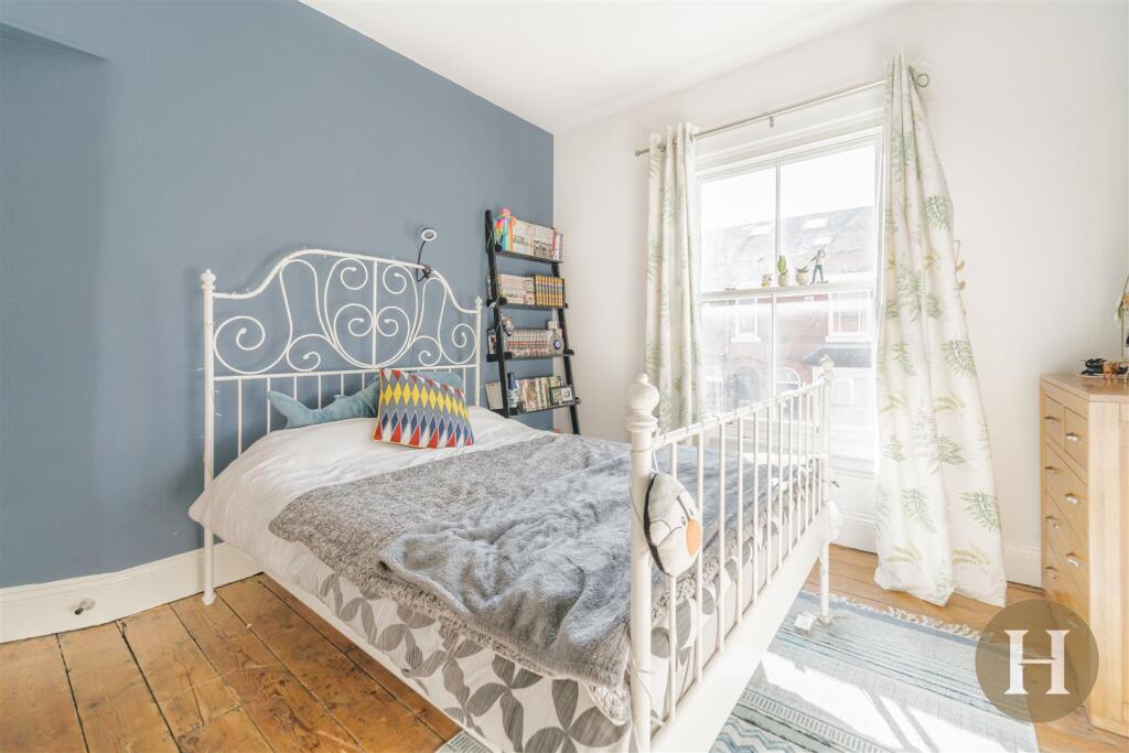 Hadleigh Estate Agents-16.jpg