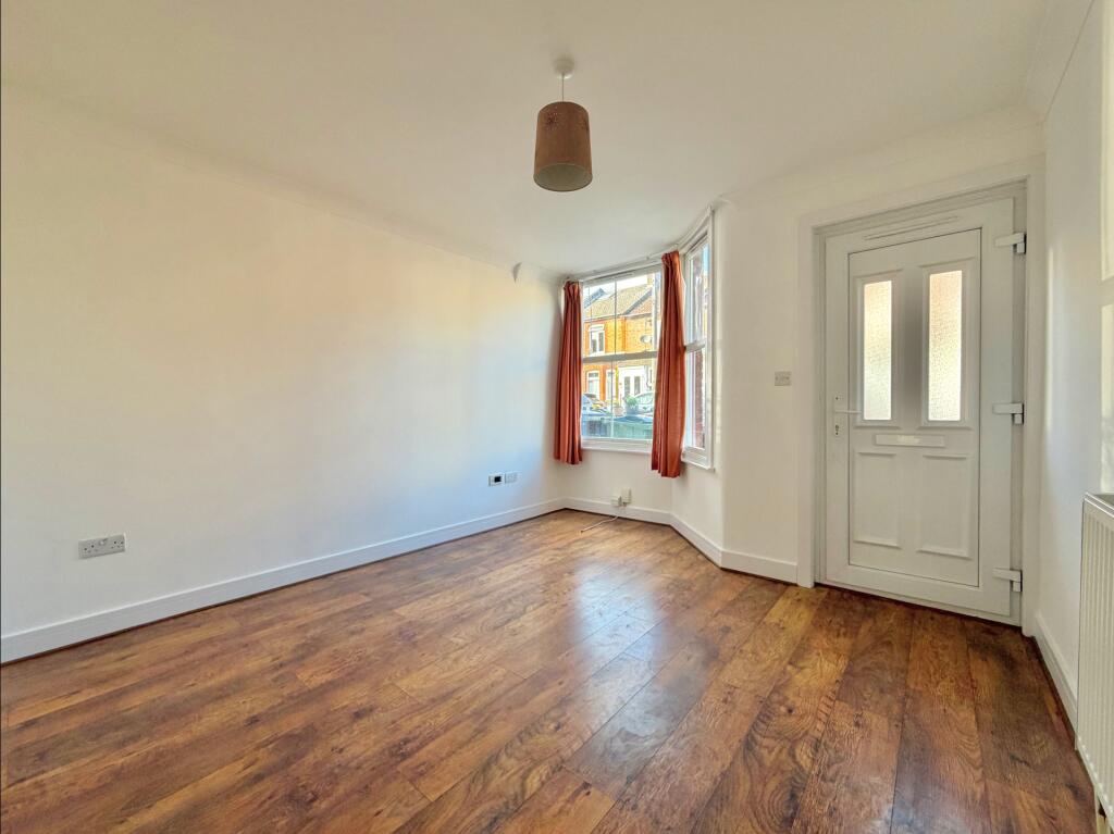 Acme Road, Watford, WD24