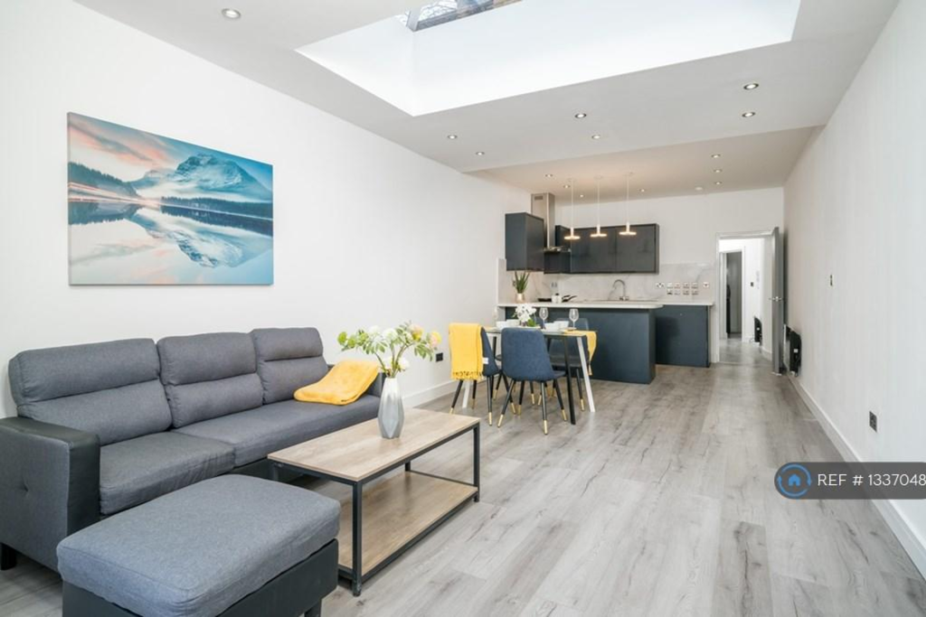 Livingroom one