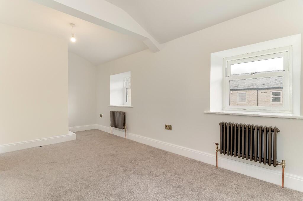 Bedroom 1 - B.jpg
