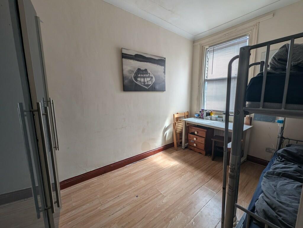 room 6