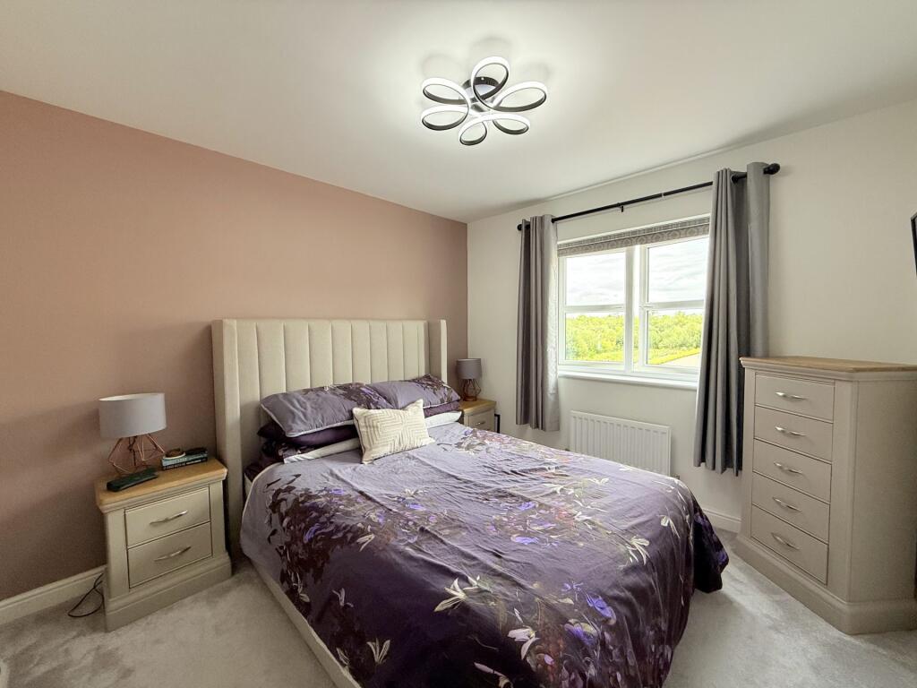 6 Wintergreen Drive, Dumfries, DG1 3WE - Braidwood
