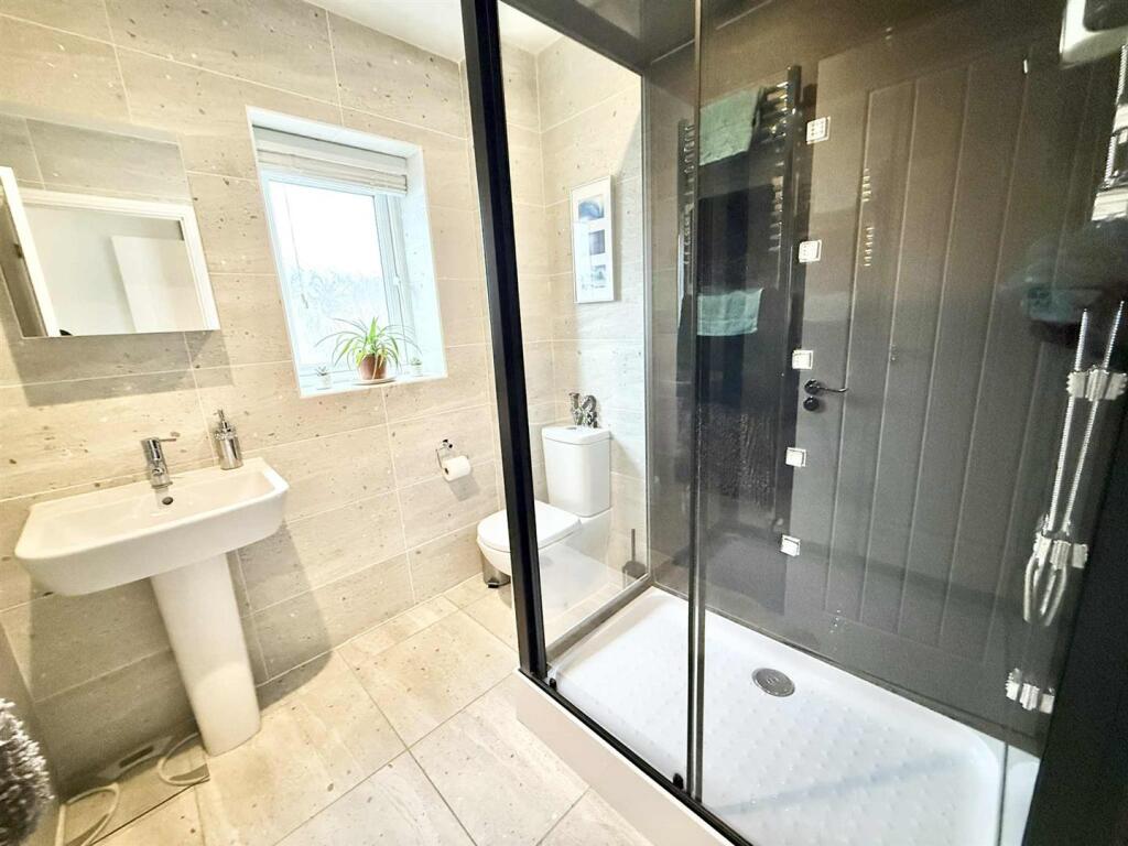 en-suite.jpg