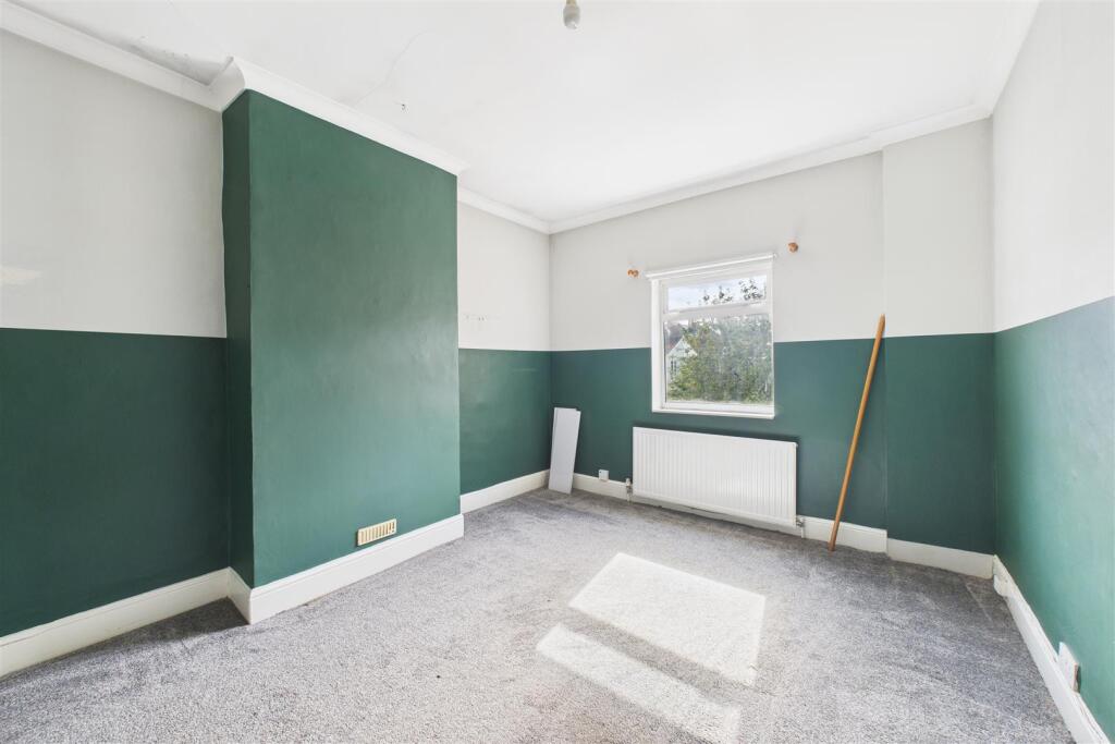 29 Queen Victoria Road Westbury Park, Bristol, BS6