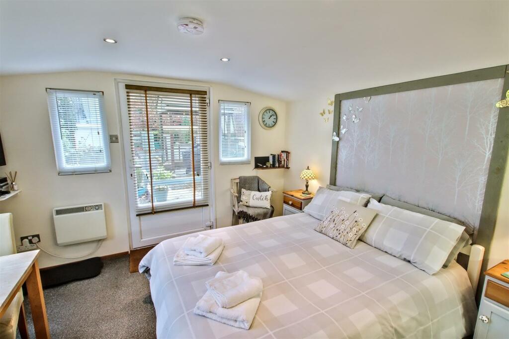 Cabin Room