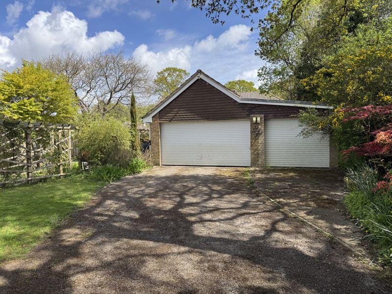 Triple Garage