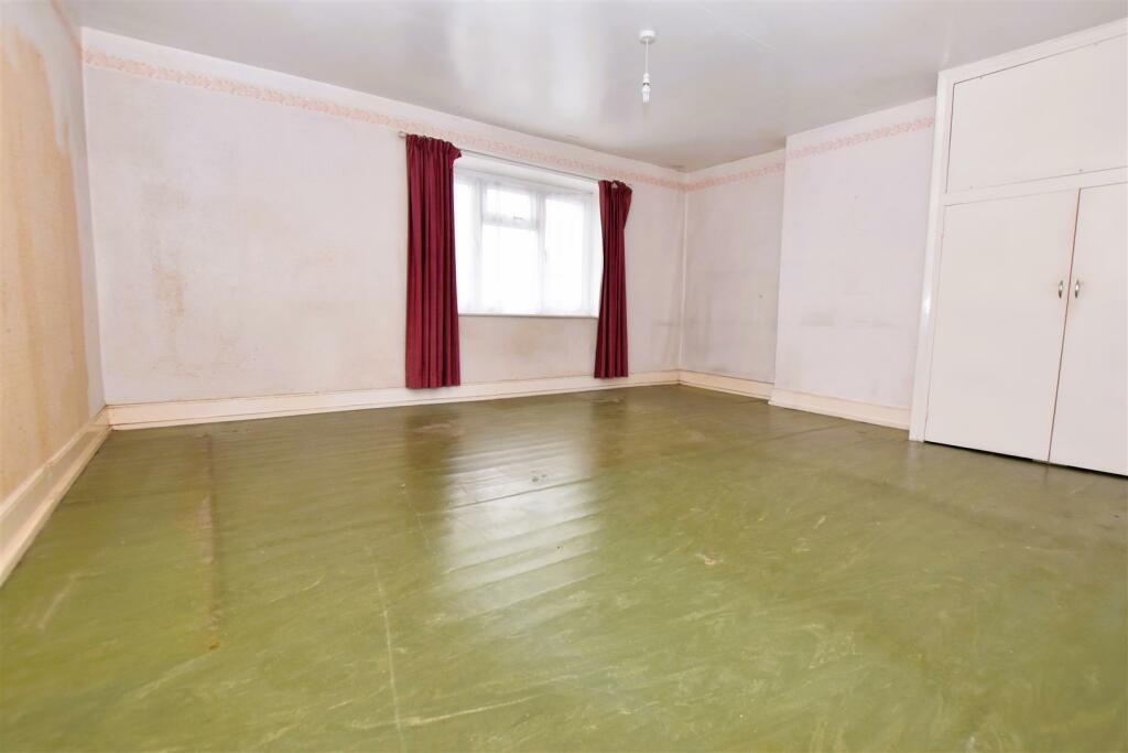 Bedroom One.JPG