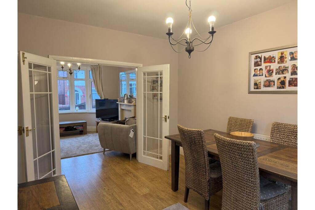 Living / Dining Room