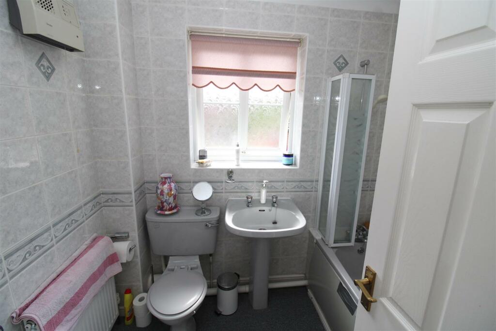 Family bathroom