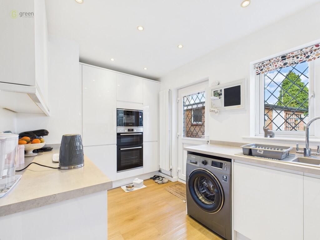 CAM03830G0-PR0220...