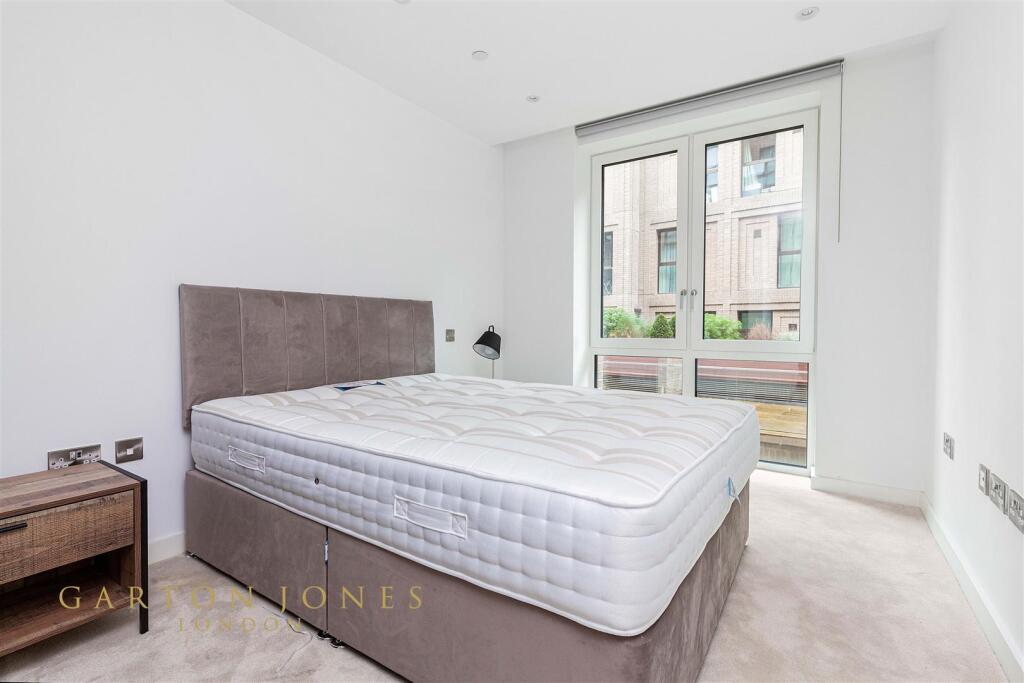 bedroom.jpg
