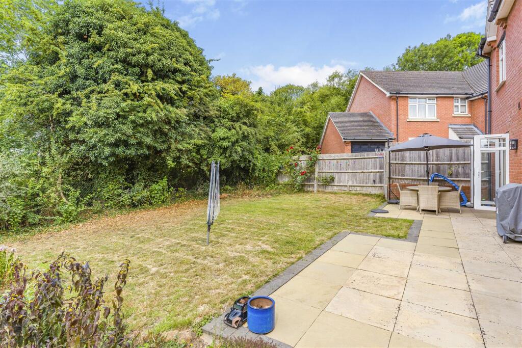 13 Claypits Close, Banbury-13.jpg