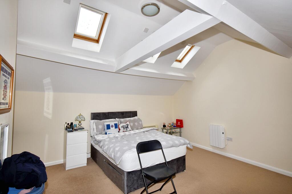 Flat 1, 10 High Street, Stokesley, North Yorkshire TS9 5DQ