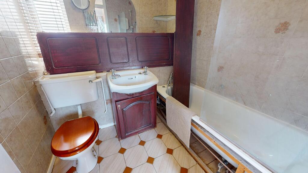 12 Beckett Close, Streatham, London, SW16 1AN