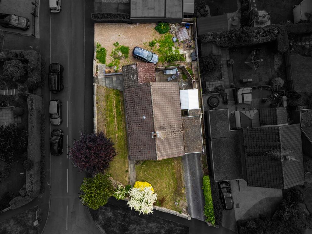 121 Warmwells Lane-2.jpg