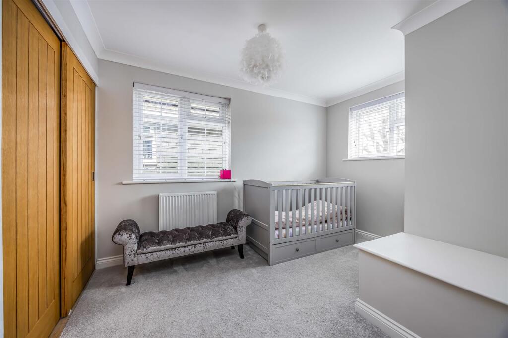 53 Fourth Avenue, Havant-Small-PorticoMarketing-So