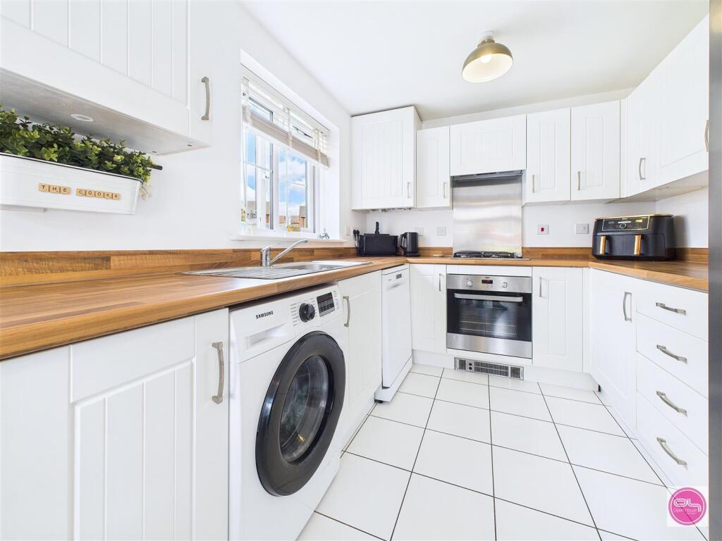 Oakway Drive, Woodville (15).jpg