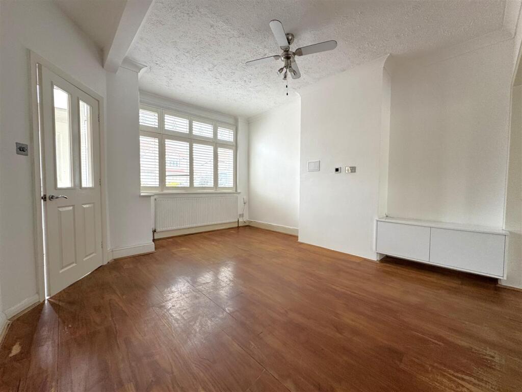 Reception Room (first half)