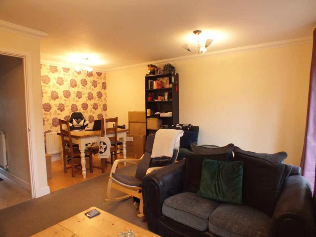 Living room2