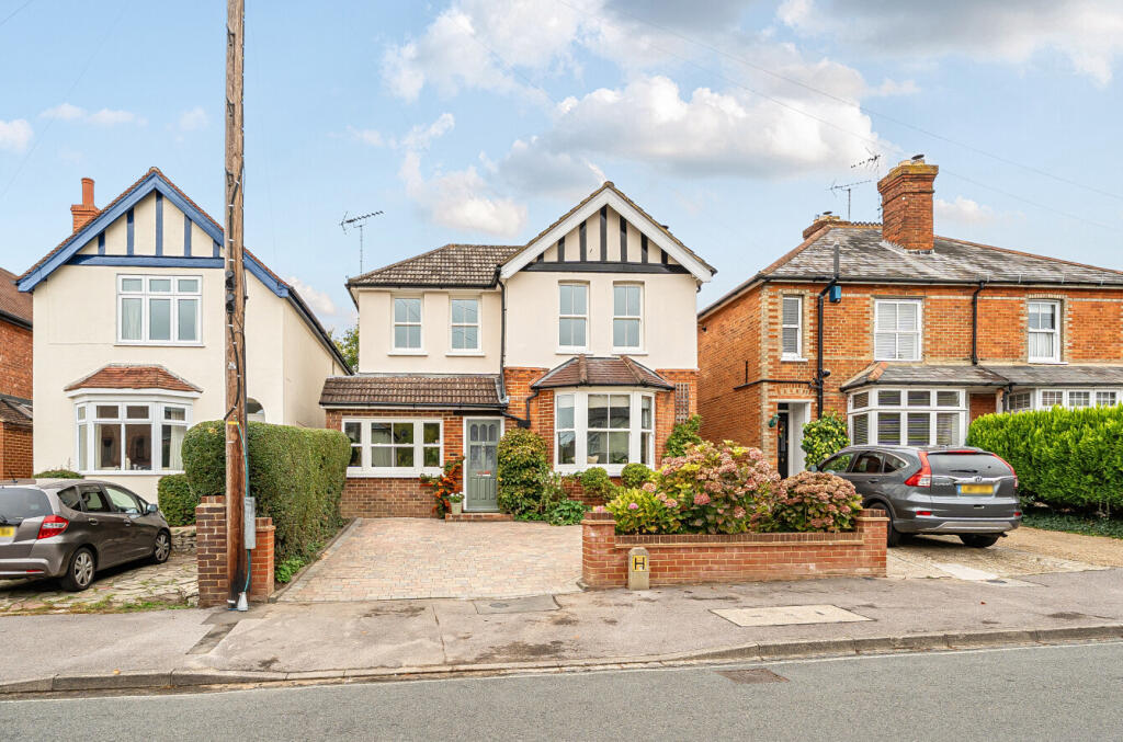 1369219-2-68efbf2...