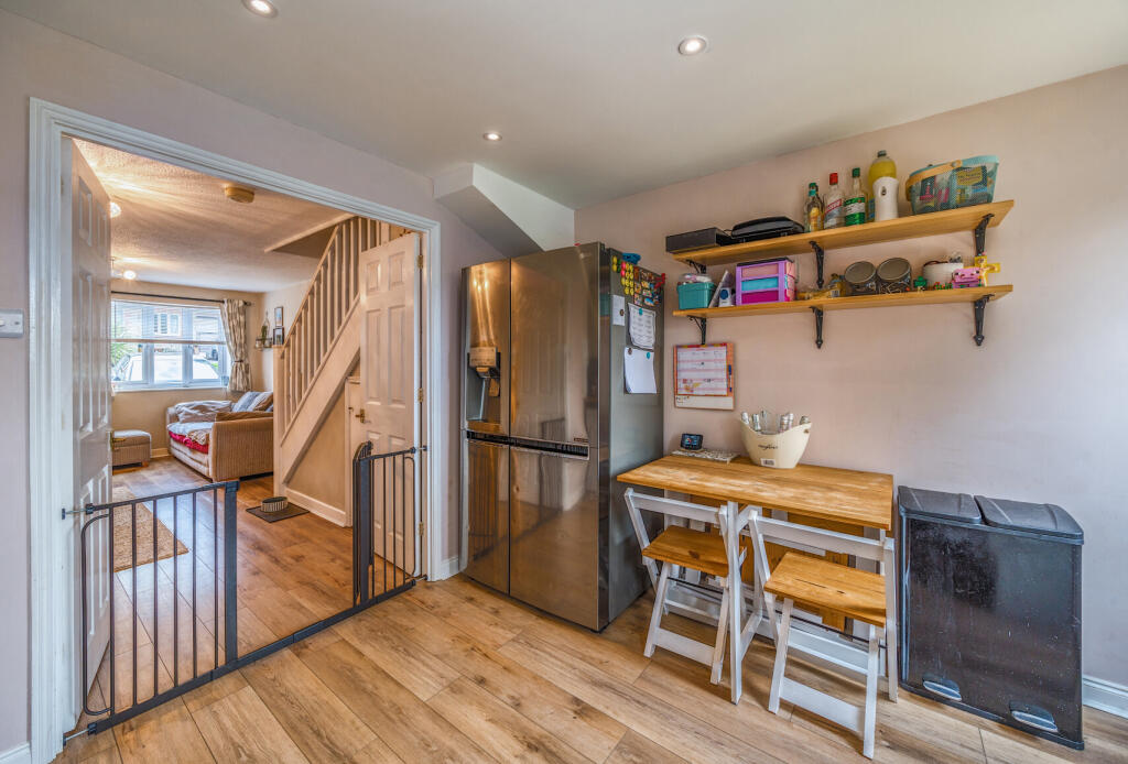 1357029-6-68d2e13...