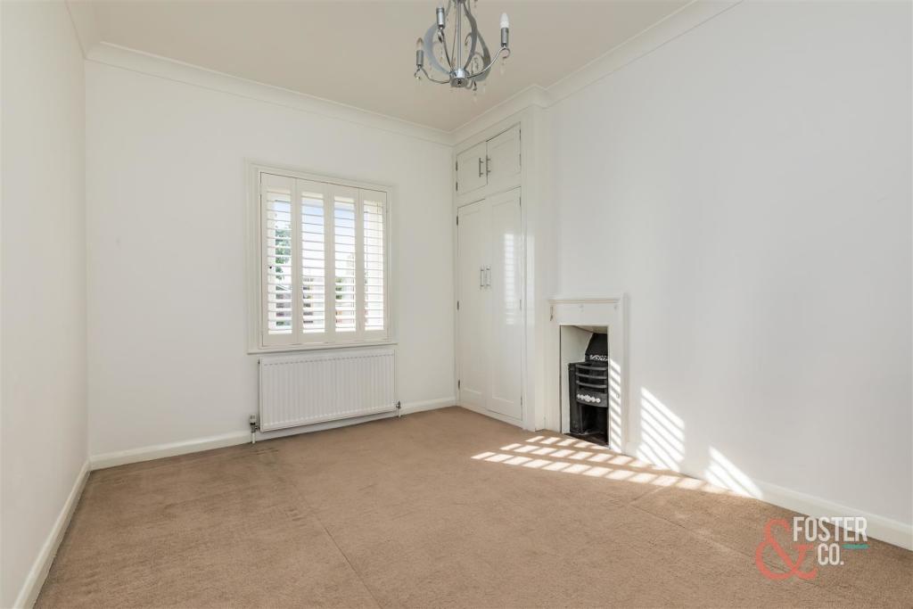 Egremont Place 10-2.JPG